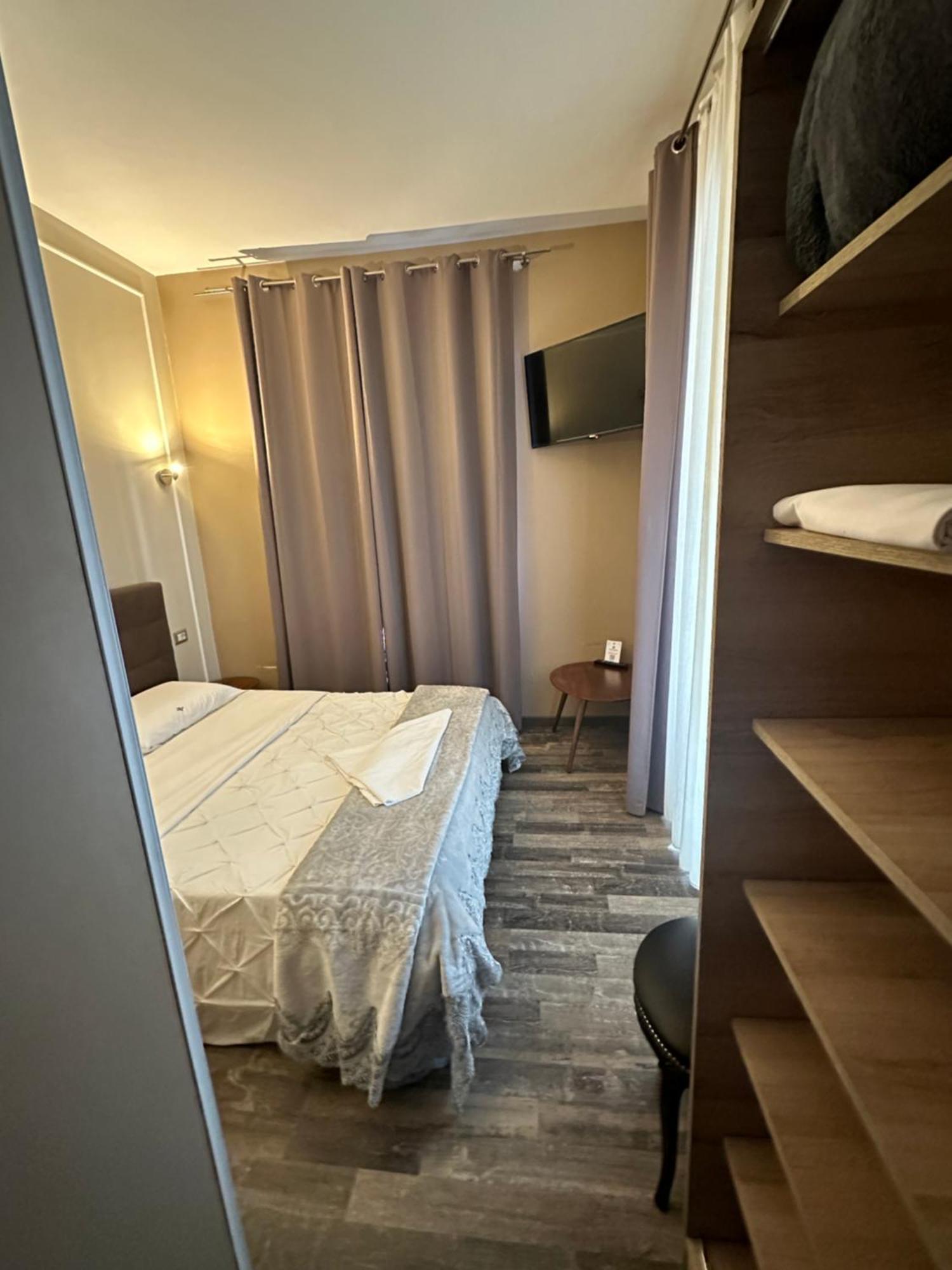 Candia Rooms Rome Exterior photo